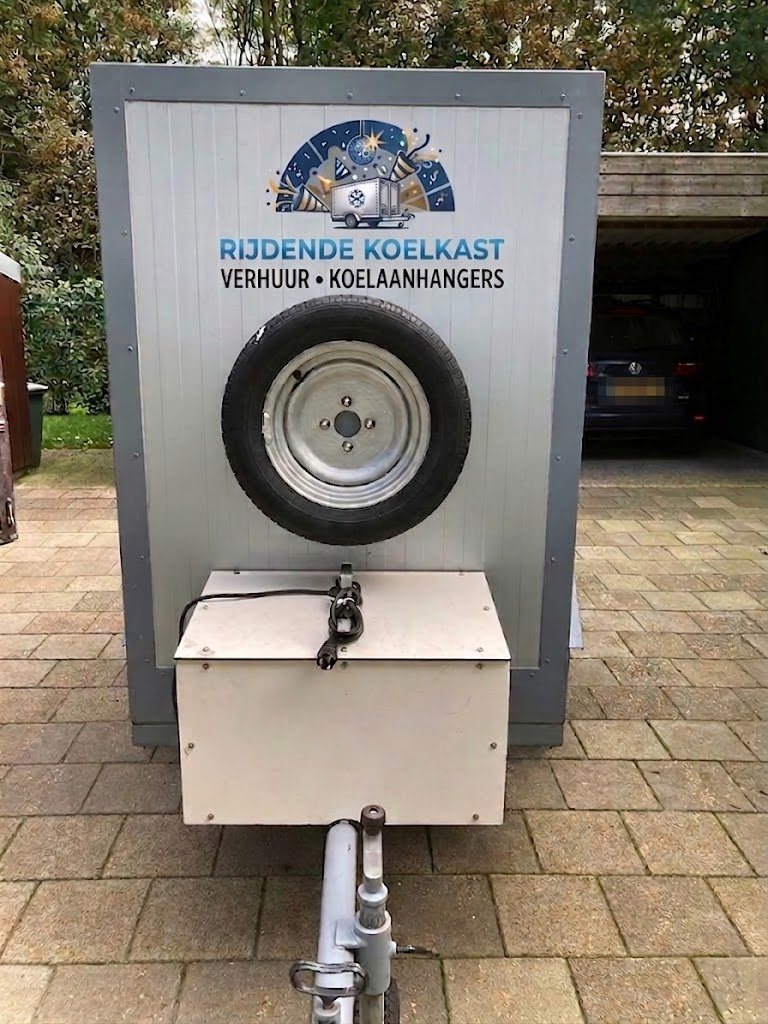 Vooraanzicht van koelaanhanger 2